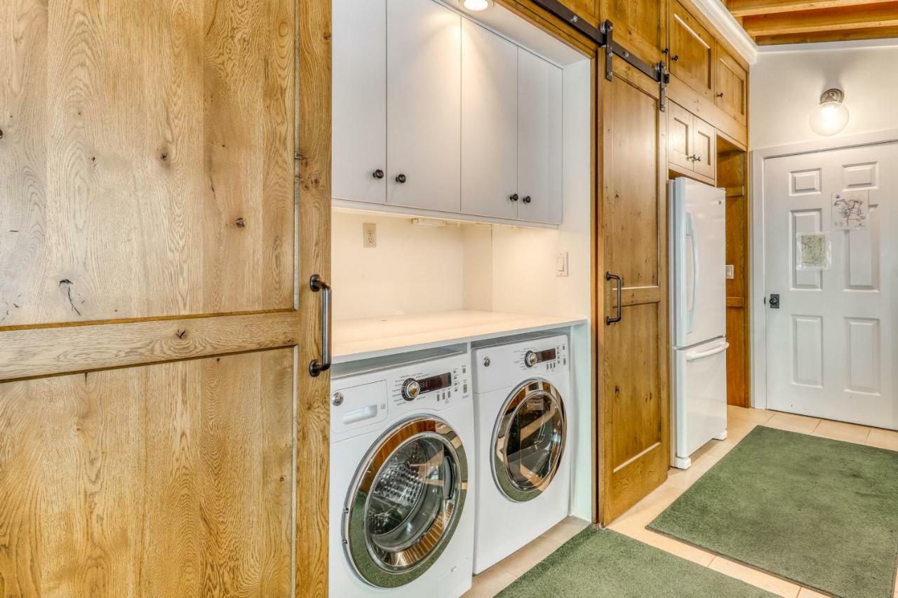 Single Level Ranch Condo In Elkhorn サンバレー エクステリア 写真