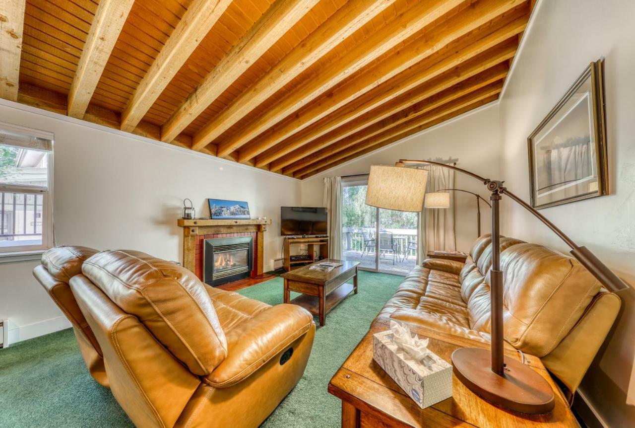 Single Level Ranch Condo In Elkhorn サンバレー エクステリア 写真