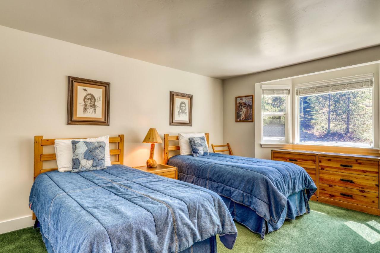 Single Level Ranch Condo In Elkhorn サンバレー エクステリア 写真